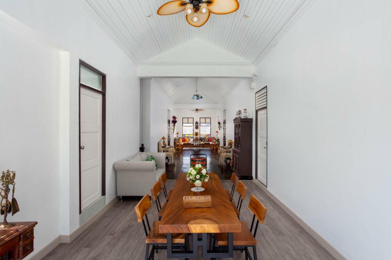 Sound Gallery House - Sha Plus Пхукет Екстер'єр фото