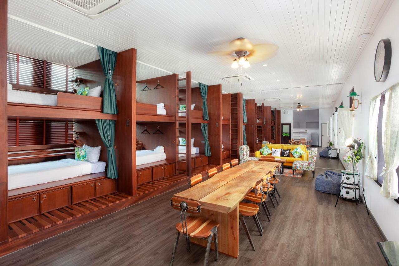 Sound Gallery House - Sha Plus Пхукет Екстер'єр фото
